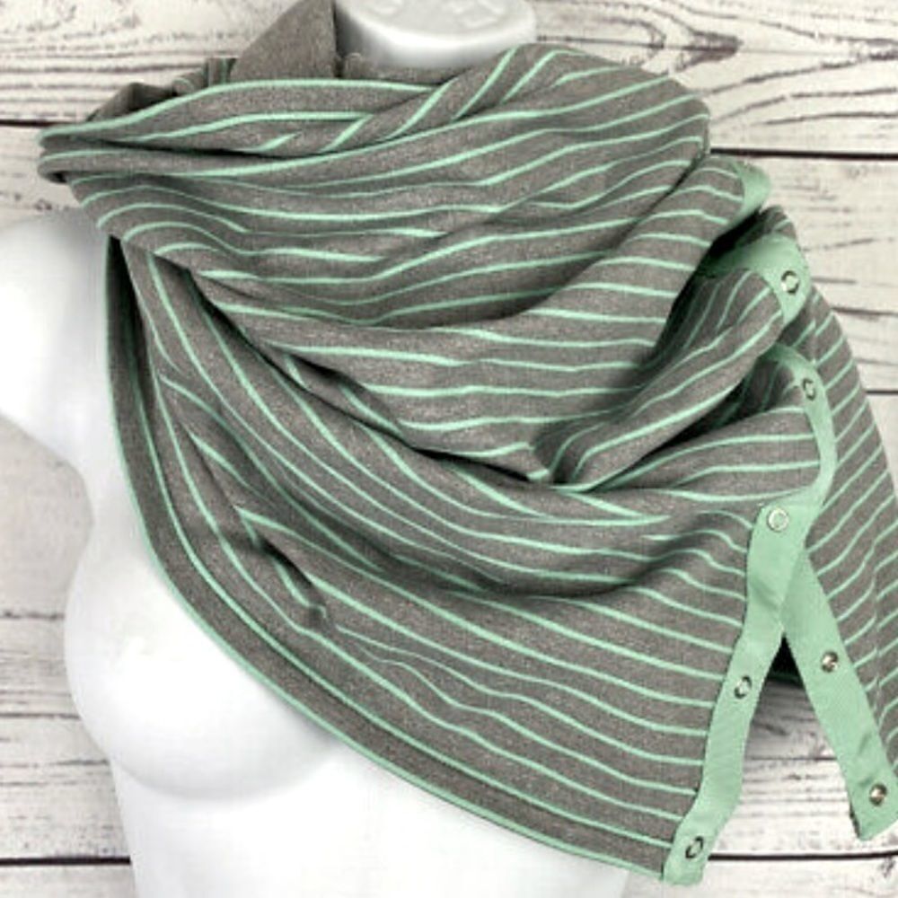 NWOT! 🌸HP🌸Lululemon Mint Green Vinyasa Scarf!